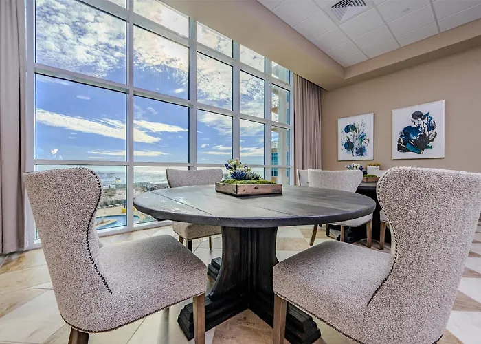 Phoenix Gulf Towers 2103 Apartment *